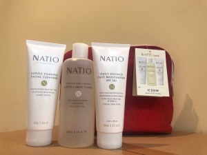Natio Cleansers & Toners 套装（250ml爽肤水+100g洗面奶+100ml防晒面霜）